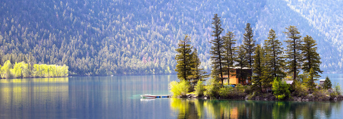 Pavilion Lake, British Columbia, Canada
