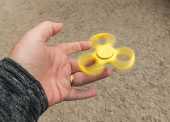 Fototapeta na wymiar spinning fidget spinner