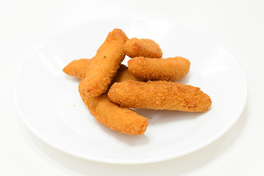 Tiras de pollo empanadas