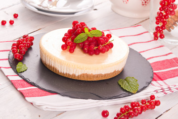 Redcurrant cheesecake. 