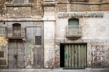 Fototapeta na wymiar vintage retro design in la valletta old town street malta