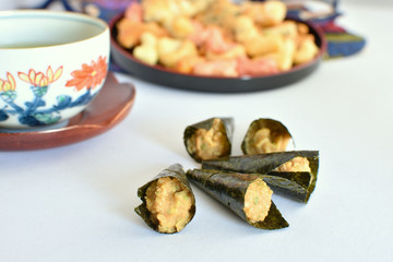 お菓子　手巻納豆