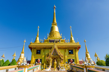 Fototapeta premium The main hall of the golden temple 