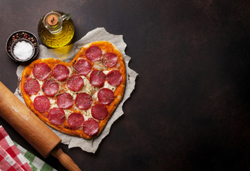 Heart shaped pizza © Evgeny Karandaev