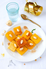 Süße Polenta mit Mandeln