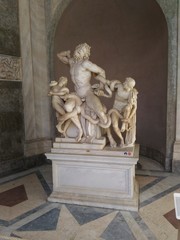 statue, sculpture, architecture, monument, ancient, religion, marble, stone, italy, church, saint, europe, history, museum, cathedral, rome, landmark, roman, travel, building, detail, greek, city, rel