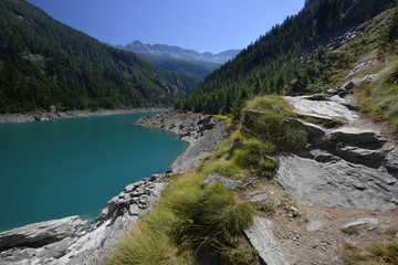 Fototapeta na wymiar Lago Dei Cavalli - Valle Antrona