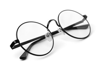 Black classic round eyeglasses
