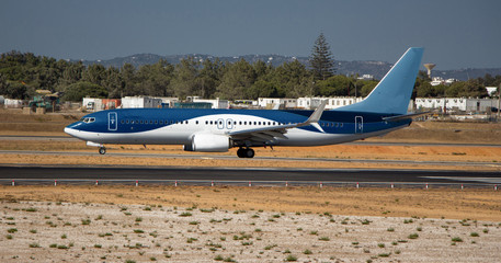 Boeing 737