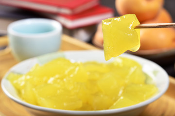 Taiwan delicious dessert - Fun guo (Powder cake) 