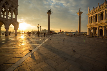 Naklejka premium Venezia at sunrise