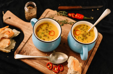 Roasted carrots soup with French lentils