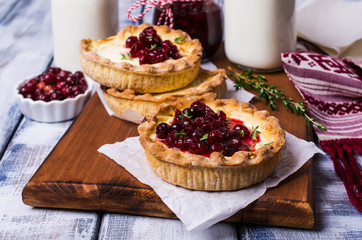 Traditional mini cheese cake