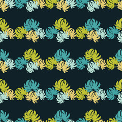 Fototapeta na wymiar Seamless floral pattern. Flowers background. Textile rapport.