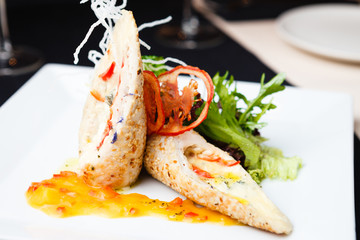 Stuffed chicken fillet