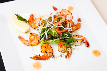 Fried king prawns