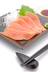 サーモンの刺身