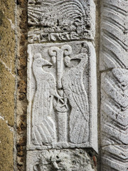 Obraz premium Bassorilievo celtico cattedrale di Sovana