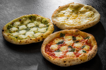 ミックスピッツア　イタリア料理　Mix pizza Italian food