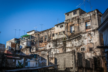Fototapeta na wymiar The ruins of the beautiful city of Havana in Cuba