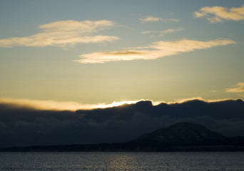 夕暮れ　海　空　雲　素材