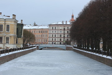 Naklejka premium Russia, St. Petersburg, the Griboedov Canal under the ice