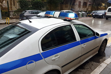 Obraz premium police car blue light blinking
