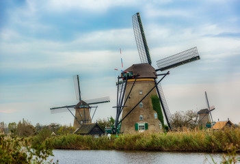 Fototapeta na wymiar Windmills at Kinderdijk Rotterdam in Netherlands