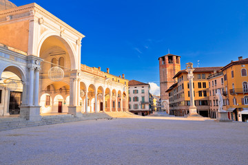 Obraz premium Piazza della Liberta square in Udine landmarks view