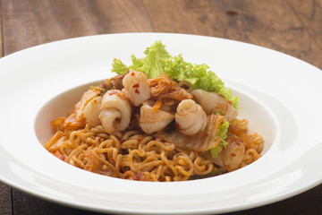 kimchi ramen with background