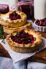 Traditional mini cheese cake
