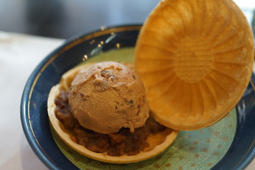 あずき　小豆　最中アイス　デザート　スイーツ　和菓子