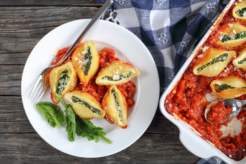 portion of shell shaped stuffed pasta