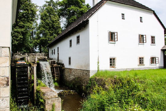 babbichino udoli in the Czech Republic is a fairy tale known from the book Babicka
