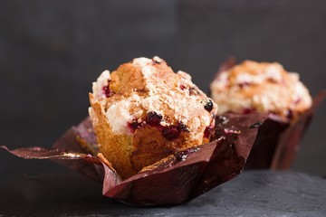 Cranberries and raisins muffin