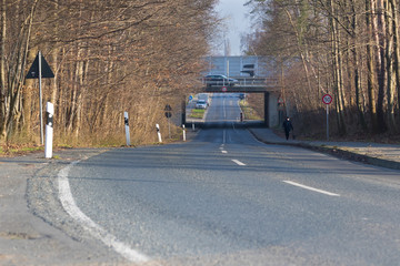 Strasse zur Brücke