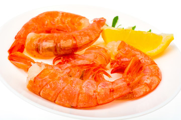 Boiled-frozen prawns for cooking