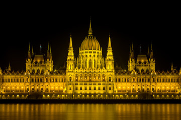 Fototapeta premium Budapest - Parliament building