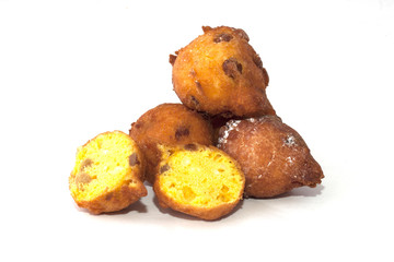 frittelle di carnevale castagnole zeppole fritte e ripiene