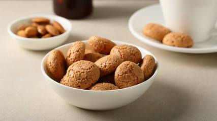 Almond cookies in bowl
