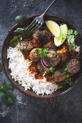 Boulette de Viande (Boeuf) au Curry Indien et Riz blanc