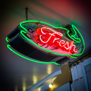 Fresh Fish Neon Sign