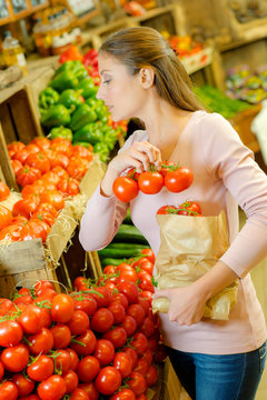 Shopping for some tomatoes