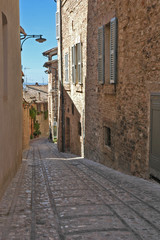 Fototapeta na wymiar Spello, Umbria - strade e case del villaggio