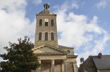 Fototapeta na wymiar église de St Georges sur Loire, France