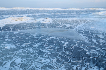 Naklejka na ściany i meble The Bay is covered with ice.