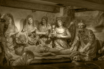 Saint Thégonnec. Mise au tombeau dans la crypte de l'église de l'enclos paroissial. Finistère. Bretagne