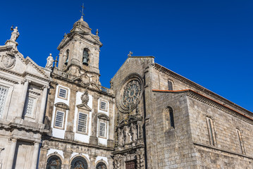 Fototapeta na wymiar Saint Francis Church frontage and tower in Porto city, Portugal