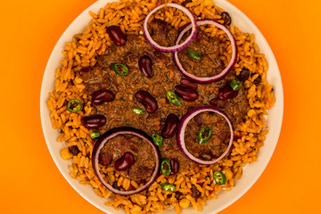 Mexican Style Chilli Con Carne With Rice and Onions