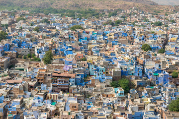 Fototapeta na wymiar view over the blue city of Jodhpur from Mehrangarh Fort, Rajasthan